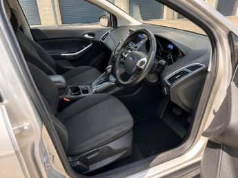 FORD FOCUS 1.6 125 Titanium Navigator 5dr Powershift