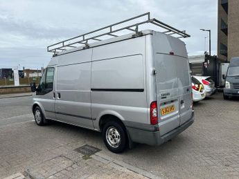 FORD TRANSIT Medium Roof Van Trend TDCi 125ps