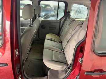 RENAULT KANGOO 1.5 dCi 86 Expression 5dr