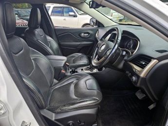 JEEP CHEROKEE 2.2 Multijet 200 Limited 5dr Auto