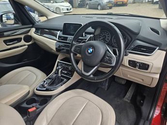 BMW 2 SERIES 218d Luxury 5dr [Nav] Step Auto