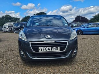 PEUGEOT 5008 1.6 e-HDi Allure 5dr EGC