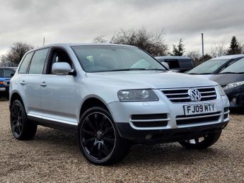 Volkswagen Touareg 3.2 V6 Sport 5dr Auto