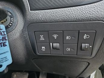 HYUNDAI SANTA FE 2.2 CRDi Premium 5dr Auto [7 Seats]