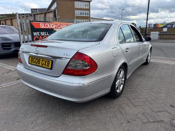 MERCEDES-BENZ E CLASS E220 CDI Avantgarde 4dr Tip Auto