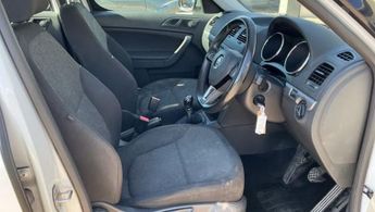 SKODA YETI 2.0 TDI CR S 4x4 5dr