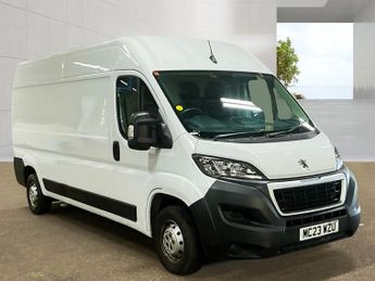 Peugeot Boxer 2.2 BlueHDi H2 Professional Premium+ LWB air con no vat Van 140p