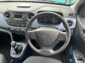 HYUNDAI I10 1.0 SE 5dr
