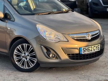 VAUXHALL CORSA 1.4 SE 5dr Auto