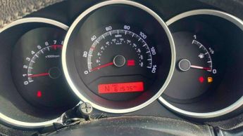 KIA VENGA 1.6 2 Auto Euro 5 5dr
