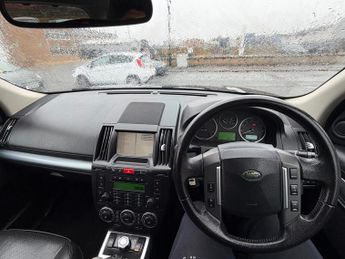 LAND ROVER FREELANDER 2.2 Td4 HSE 5dr