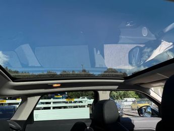 LAND ROVER RANGE ROVER EVOQUE 2.2 SD4 Pure 5dr Auto [9] [Tech Pack]