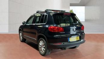 VOLKSWAGEN TIGUAN 2.0 TDi BlueMotion Tech Match 5dr DSG