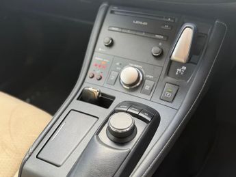 LEXUS CT 200h 1.8 Advance 5dr CVT Auto