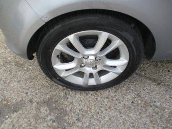 VAUXHALL CORSA 1.4i 16V SXi 3dr