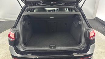 VOLKSWAGEN GOLF 1.5 eTSI MHEV R-Line Hatchback 5dr Petrol Hybrid DSG Euro 6 (s/s