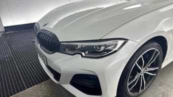 BMW 3 SERIES 2.0 330e 12kWh M Sport Saloon 4dr Petrol Plug-in Hybrid Auto Eur