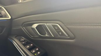BMW 3 SERIES 2.0 330e 12kWh M Sport Saloon 4dr Petrol Plug-in Hybrid Auto Eur