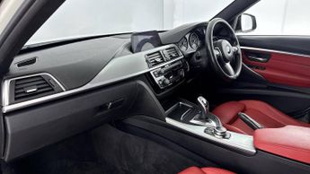BMW 3 SERIES 2.0 320i M Sport Shadow Edition Touring 5dr Petrol Auto Euro 6 (