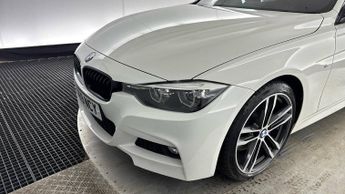 BMW 3 SERIES 2.0 320i M Sport Shadow Edition Touring 5dr Petrol Auto Euro 6 (