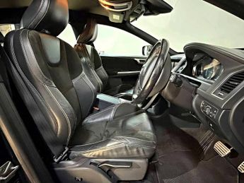VOLVO XC60 D4 [181] R DESIGN 5dr AWD Geartronic