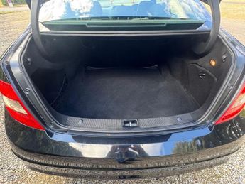 MERCEDES-BENZ C CLASS C250 CGI BlueEFFICIENCY Sport 4dr Auto