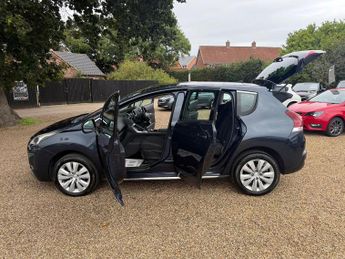 PEUGEOT 3008 1.6 HDi Active 5dr