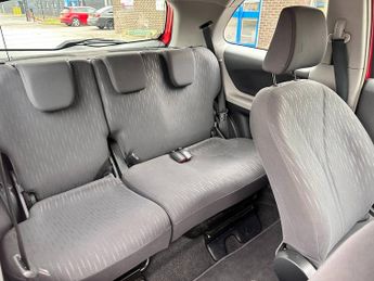 TOYOTA YARIS 1.33 VVT-i TR 3dr MMT [6]