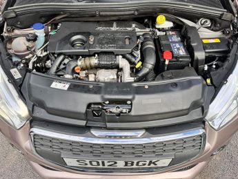 PEUGEOT 208 1.6 e-HDi Feline 5dr EGC