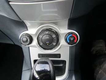 FORD FIESTA 1.4 Zetec 3dr Auto New MOT included