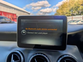 MERCEDES-BENZ GLA GLA 220d 4Matic AMG Line 5dr Auto [Prem Plus]