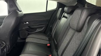 PEUGEOT 408 1.2 PureTech Allure Fastback 5dr Petrol EAT Euro 6 (s/s) (130 ps