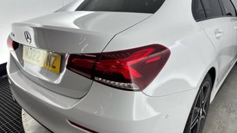 MERCEDES-BENZ A-CLASS 1.3 A180 AMG Line Edition (Executive) Saloon 4dr Petrol 7G-DCT E