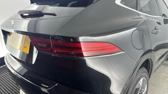 JAGUAR E-PACE 2.0 D165 R-Dynamic SE 5dr Auto
