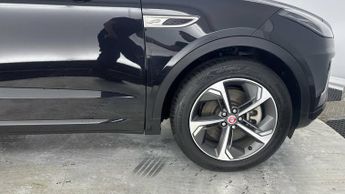 JAGUAR E-PACE 2.0 D165 MHEV R-Dynamic SE SUV 5dr Diesel Auto AWD Euro 6 (s/s) 
