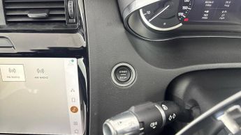 JAGUAR E-PACE 2.0 D165 R-Dynamic SE 5dr Auto