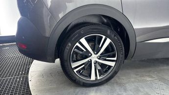 PEUGEOT 5008 1.2 GT SUV 5dr Petrol Hybrid e-DSC6 Euro 6 (s/s) (136 ps)