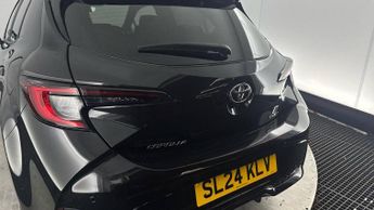 TOYOTA COROLLA 2.0 VVT-h GR SPORT Hatchback 5dr Petrol Hybrid CVT Euro 6 (s/s) 