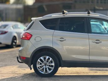 FORD KUGA 2.0 TDCi Titanium 5dr 2WD
