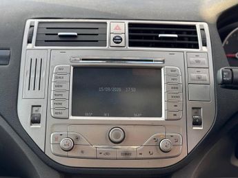 FORD KUGA 2.0 TDCi Titanium 5dr 2WD