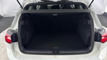 VOLKSWAGEN GOLF 2.0 TDI 200 GTD 5dr DSG
