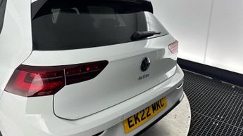 VOLKSWAGEN GOLF 2.0 TDI 200 GTD 5dr DSG