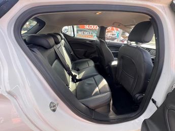 VAUXHALL ASTRA 1.6 CDTi 16V 136 Elite Nav 5dr