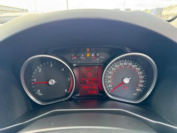 FORD MONDEO 2.0 TDCi 140 Zetec Business Edition 5dr