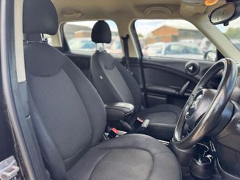 MINI COUNTRYMAN 2.0 Cooper D 5dr Auto