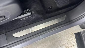 LAND ROVER RANGE ROVER EVOQUE 2.0 P250 MHEV R-Dynamic SE SUV 5dr Petrol Auto 4WD Euro 6 (s/s) 