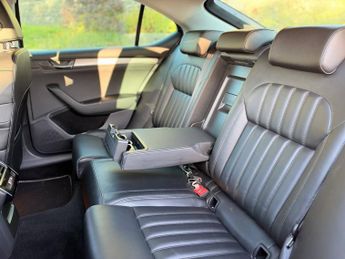 SKODA SUPERB 1.5 TSI ACT SE L Executive