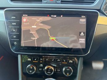 SKODA SUPERB 1.5 TSI ACT SE L Executive