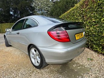 MERCEDES-BENZ C CLASS C180K Limited Edition 3dr Auto