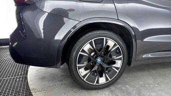 BMW IX3 80kWh M Sport Pro SUV 5dr Electric Auto (286 ps)